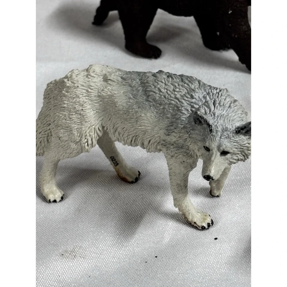Woodland Animals Miniature Figures 8 PCS‎ Forest Creatures Figurines